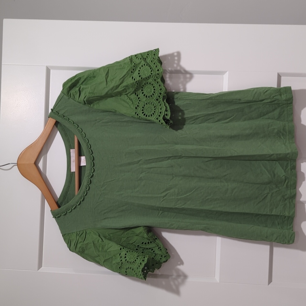 Rachel Parcell Green Eyelet Sleeve Shirt